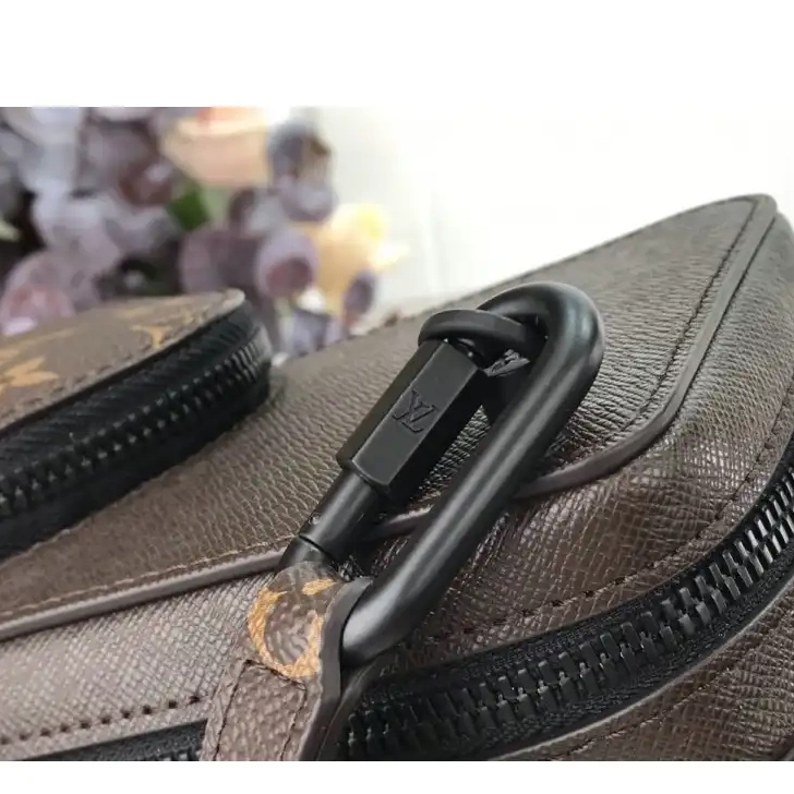 Brother Sam LV Bags 205FY0100 0728